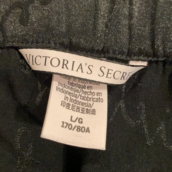Victoria’s Secret pajama shorts size L - Picture 4 of 6
